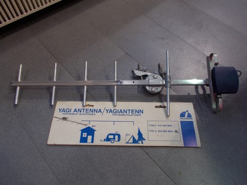 Yagi antenna 824 - -960, mhz